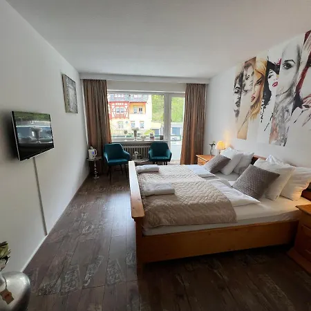 Schwanenweiher Отель