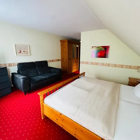 Schwanenweiher Hotel