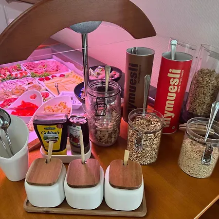 Schwanenweiher Отель 3*