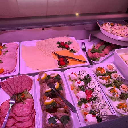 Schwanenweiher באד ברטריך