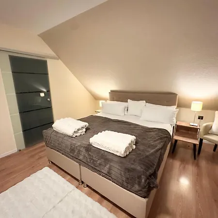 Schwanenweiher 3* באד ברטריך