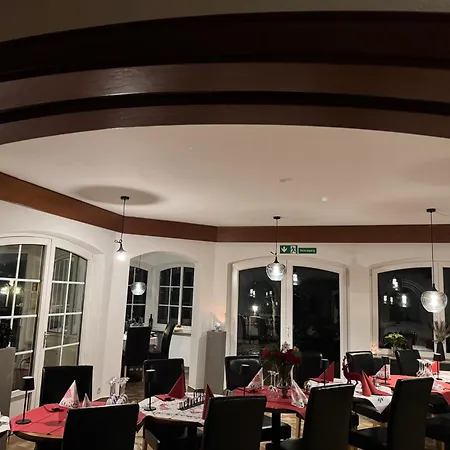 מלון Schwanenweiher