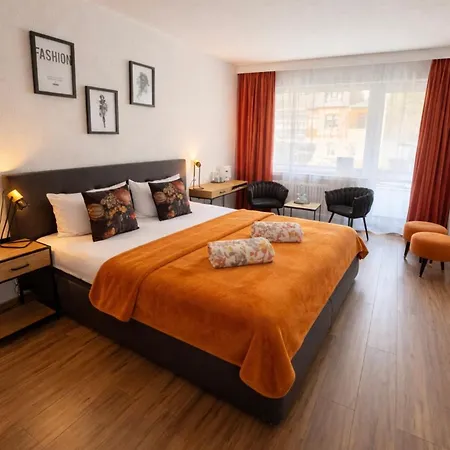 Hotel Schwanenweiher 3*