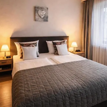 Schwanenweiher Hotel
