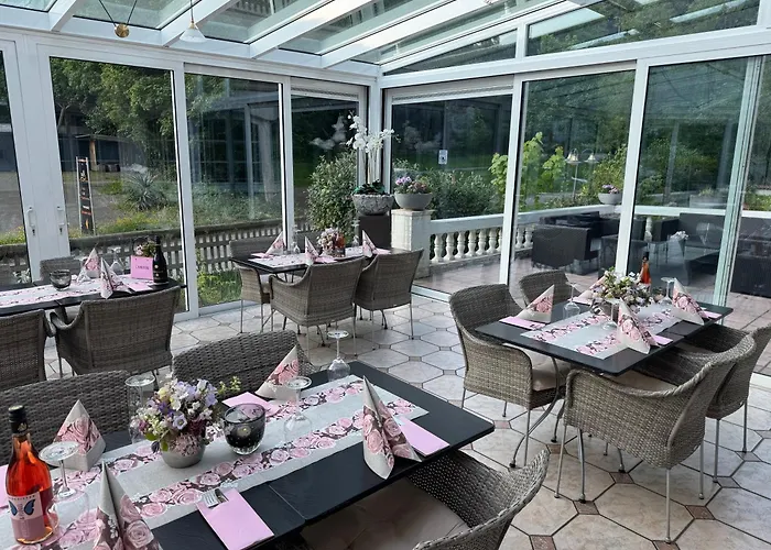 Schwanenweiher Hotel 3*