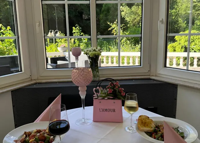 Schwanenweiher 호텔 바트베르트리흐