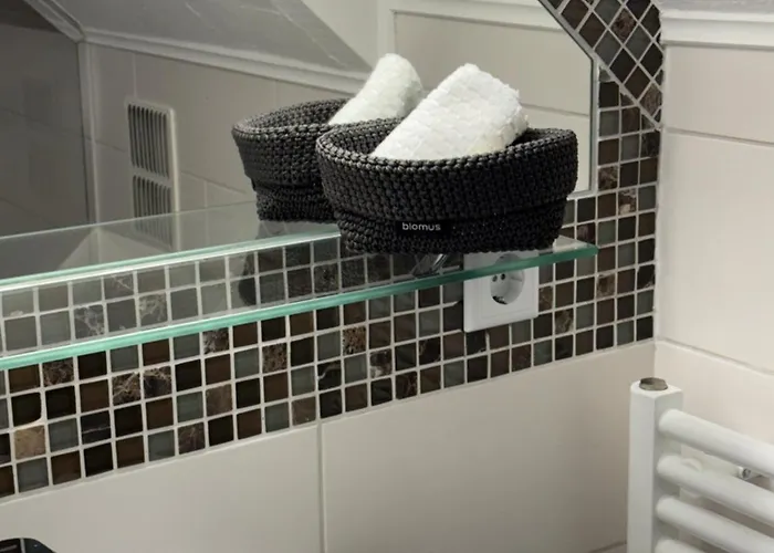 Schwanenweiher 호텔